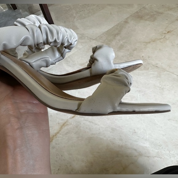 Express Sandals - Picture 3 of 8